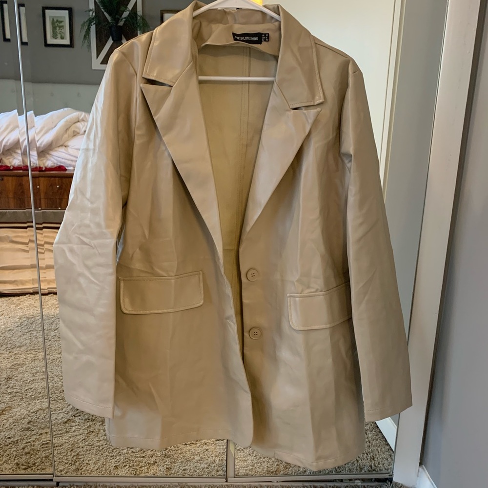Oversized fake leather blazer